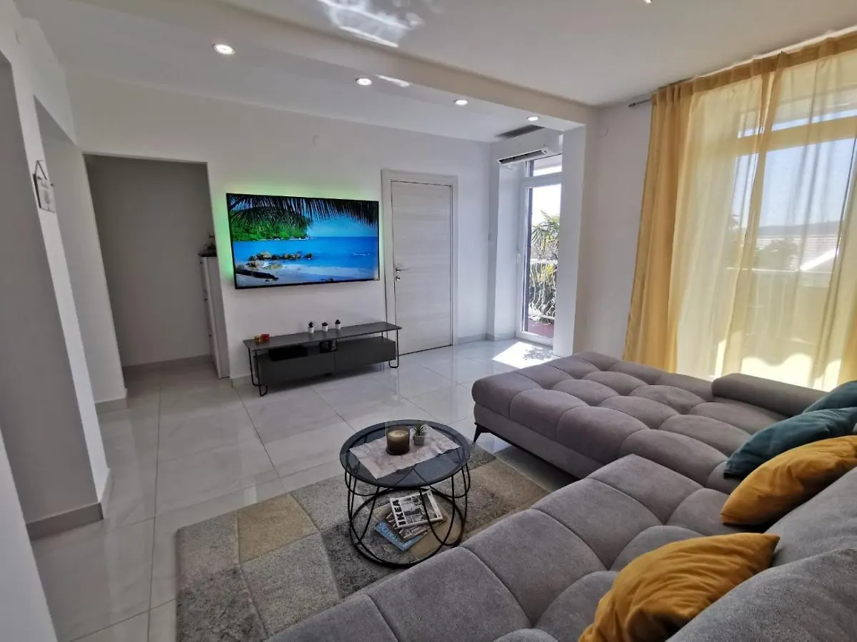 Apartment Sara Цриквеница