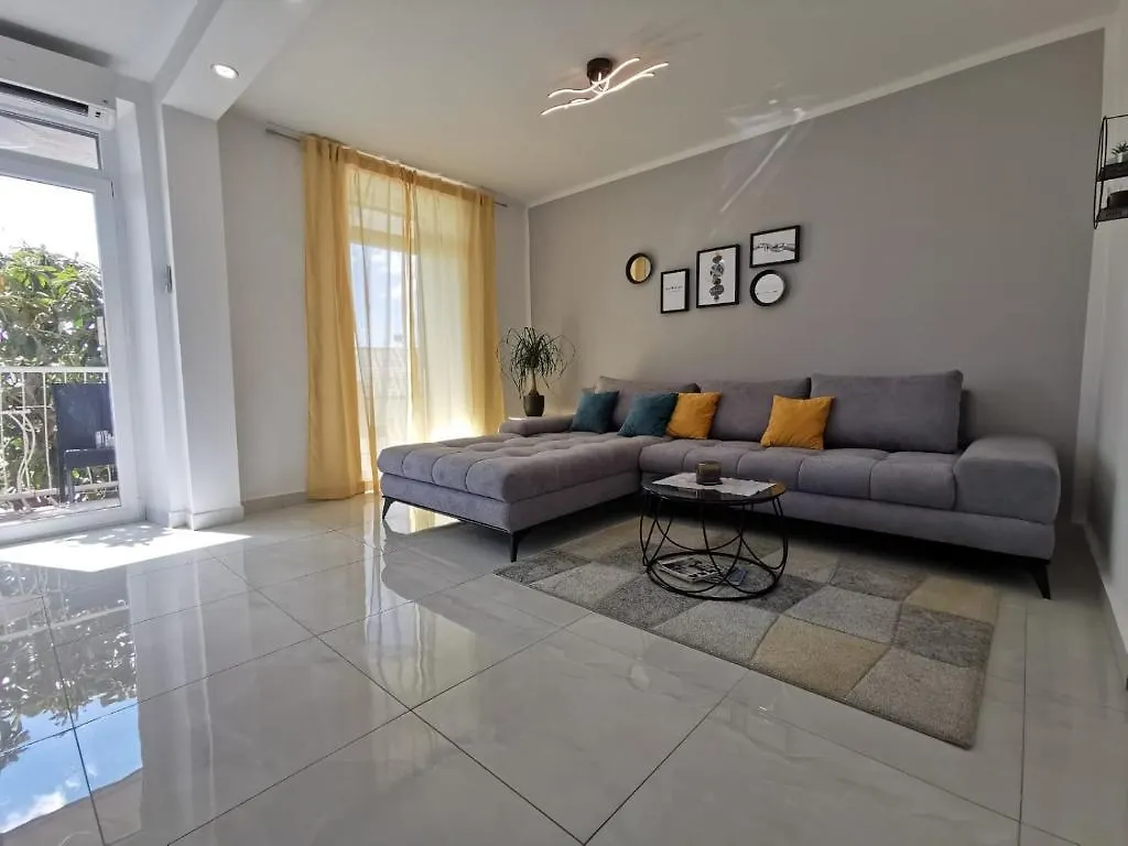 Apartment Sara Crikvenica